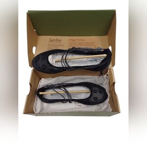 Jambu NWT Women's Black Flats Memory Foam Size 10W